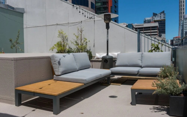 Penthouse Apartment, Grand Balcony Harbour Views