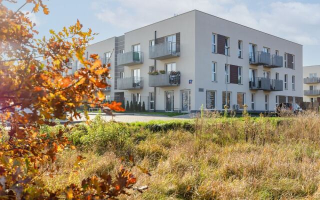 Warsaw Apartment With Terrace by Renters