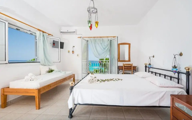 Tassos & Marios Studios & Apartments Alykanas