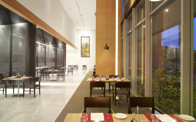 Vivanta Kolkata EM Bypass