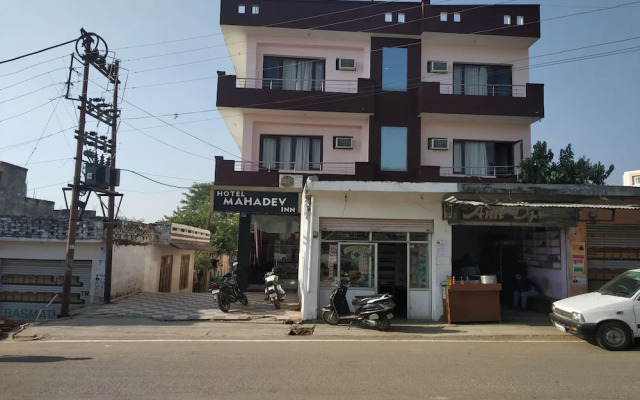 Oyo 24940 Mahadev Inn