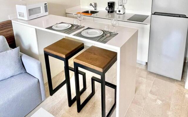 Fresh and Stylish Studio Aldea Zama rooftop pool Mya 109