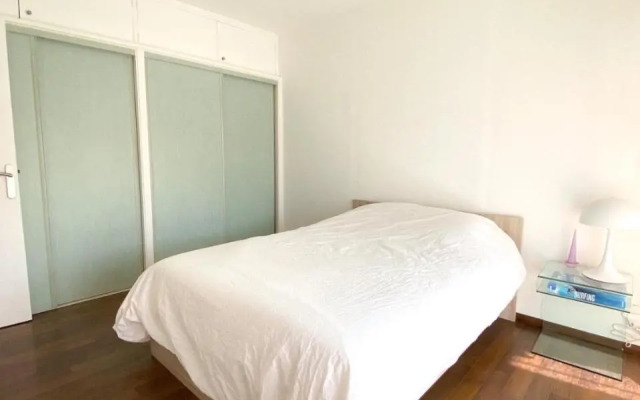 Superb Apartment In Cannes With Magnificent View !