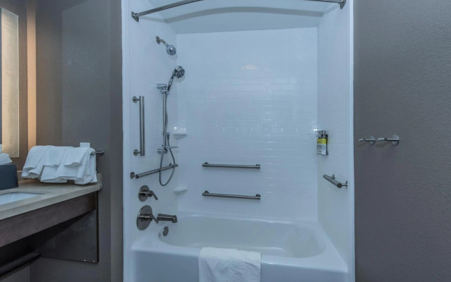 Staybridge Suites Charleston - Mount Pleasant by IHG