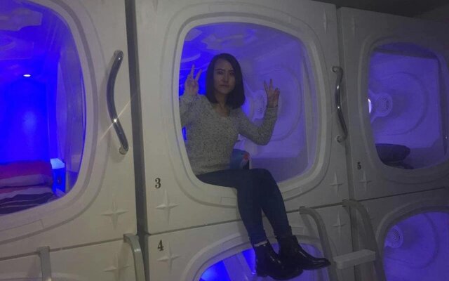 Turui Qingchuang Capsule Hotel