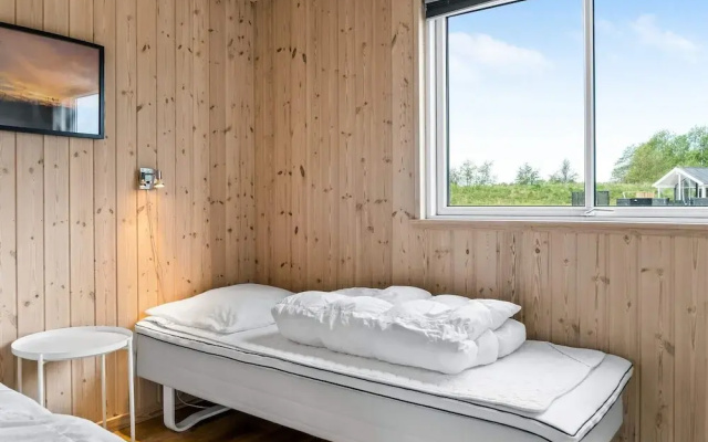 5 Star Holiday Home in Albaek
