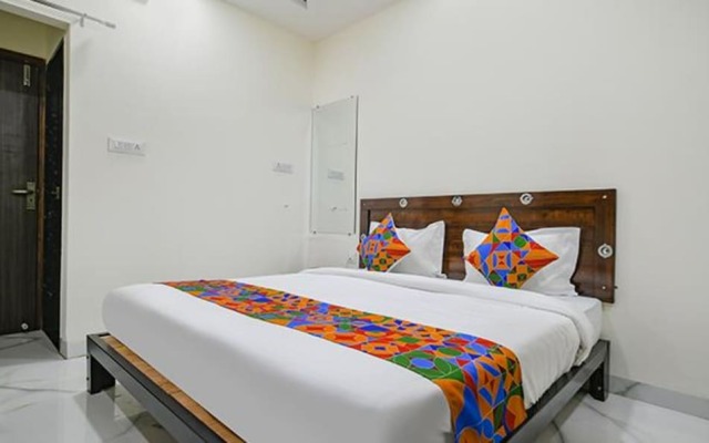 Fabhotel Dr Greens