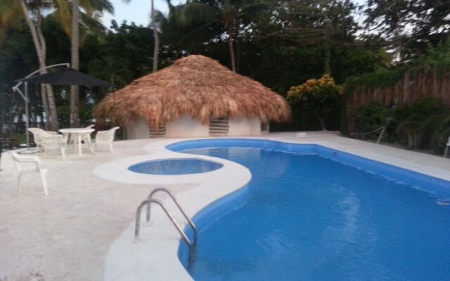 El Paraiso Perdido Beach Hotel