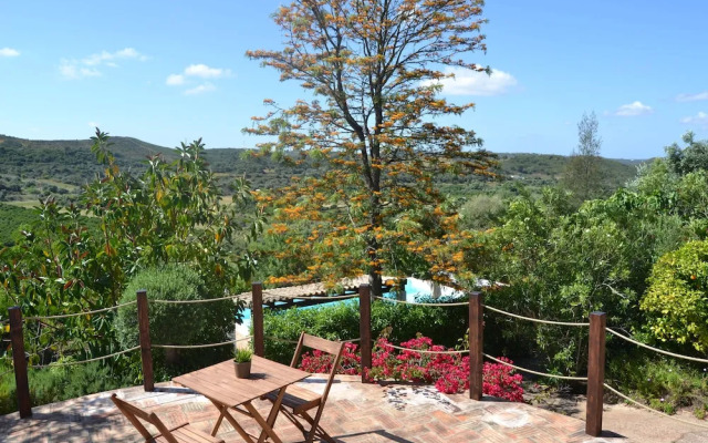 Vale Fuzeiros Nature Guest House