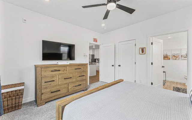 Starlight Crossing 4 Bedroom Condo
