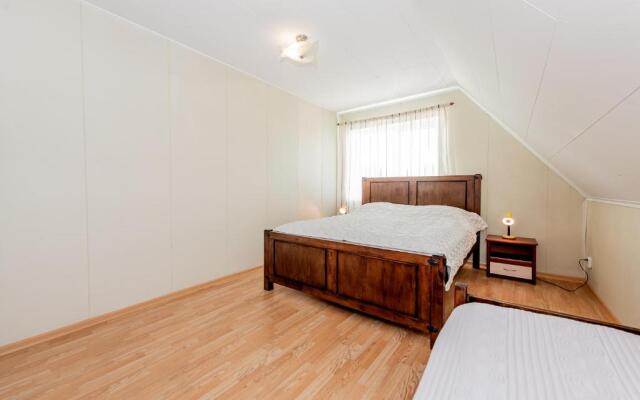 Lubja Holiday House