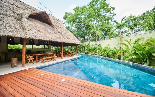 Bungalos Village 228 By Lockey