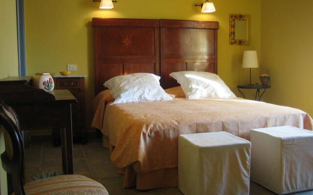 Relais Pian di Vico- Guest House