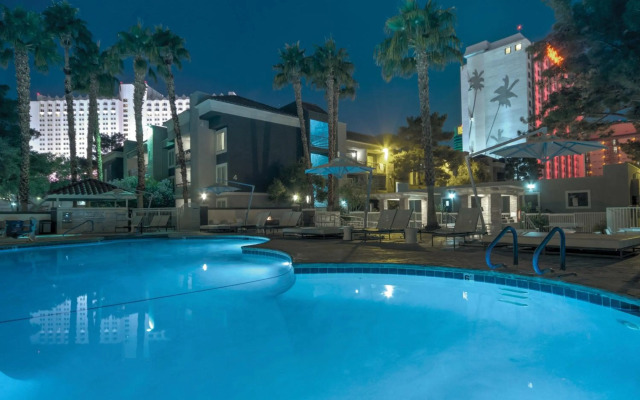Desert Rose Resort