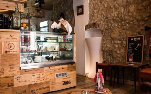 My Bairro Alto Suites