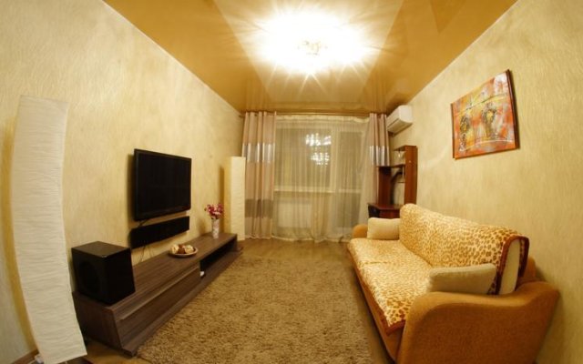Apartment On Postysheva