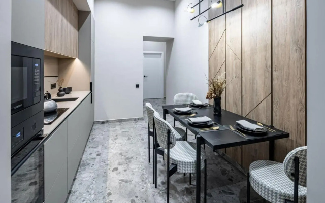 Apartment On Kulisha 28