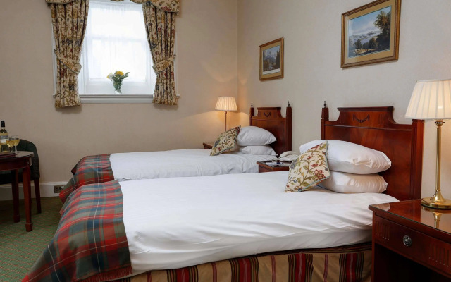 Cartland Bridge Hotel