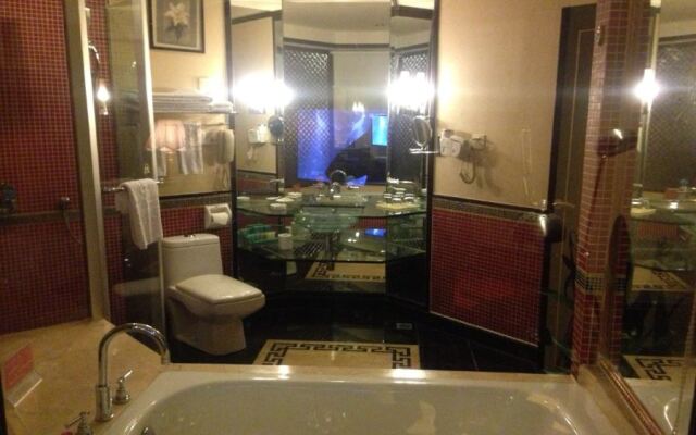 March Flower International Hotel