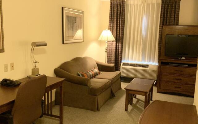 Staybridge Suites Albuquerque - Airport, an IHG Hotel