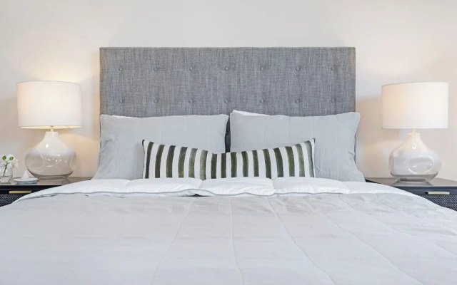 Kozyguru | Camperdown | Cozy 2-Bed Apt + Parking