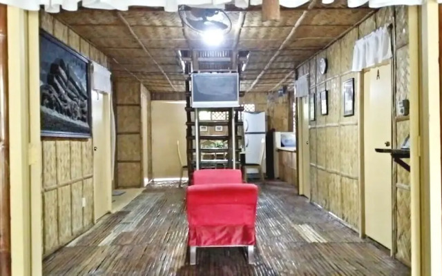 V House