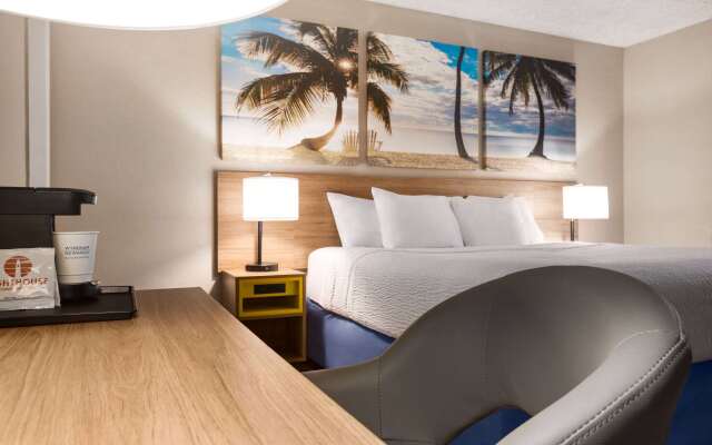 Days Inn by Wyndham Miami Airport North