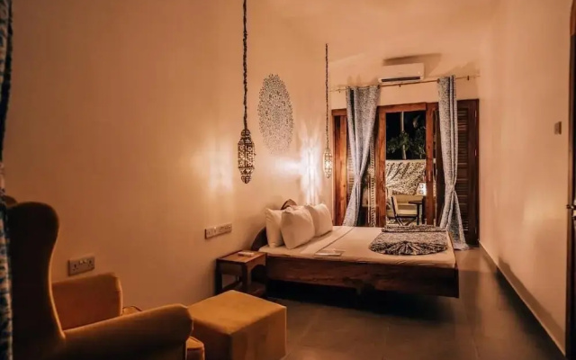 Orient Beach Hotel