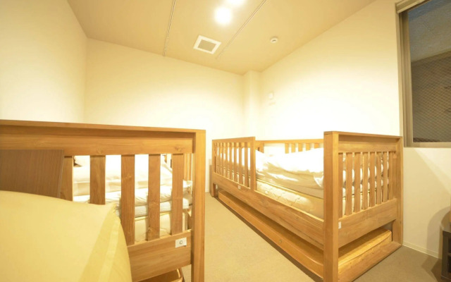 Yadokari Namba Hostel