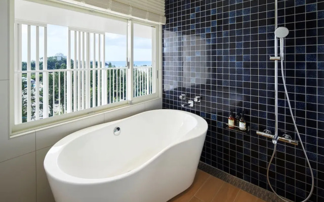 LOISIR Living Suites SERAGAKI