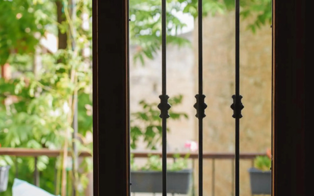 Serenity Boutique House