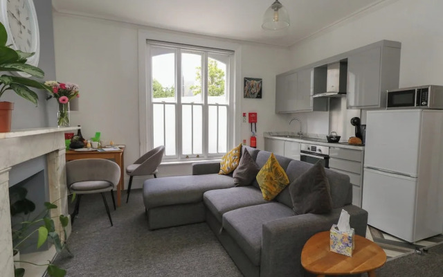 Flat 2 - Studland