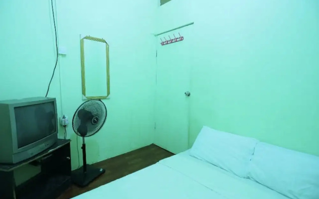SPOT ON 93421 Grace Homestay SyariahNearMall Nagoya Hill
