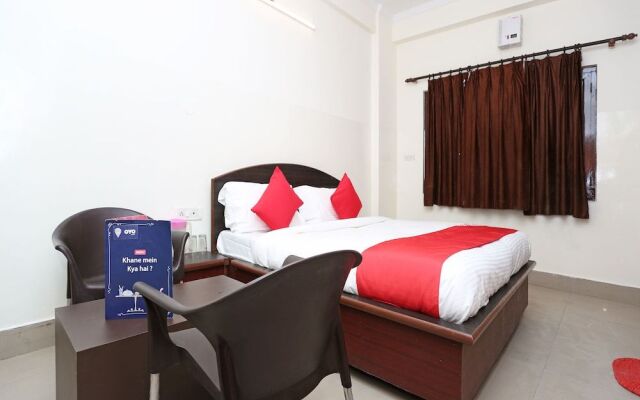 OYO 11623 Hotel Shiva Palace