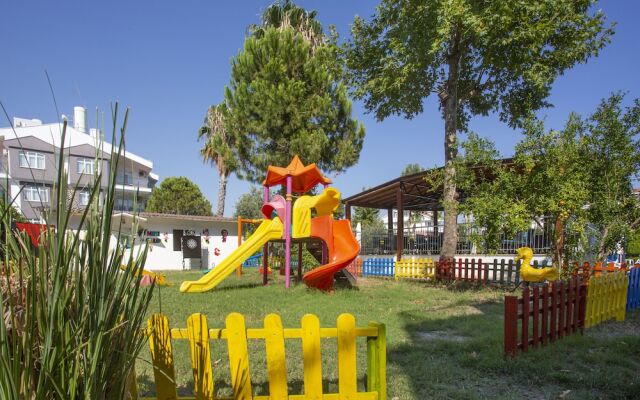 Ces Club Hotel