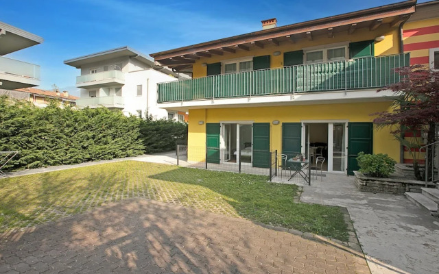 Star Apartment