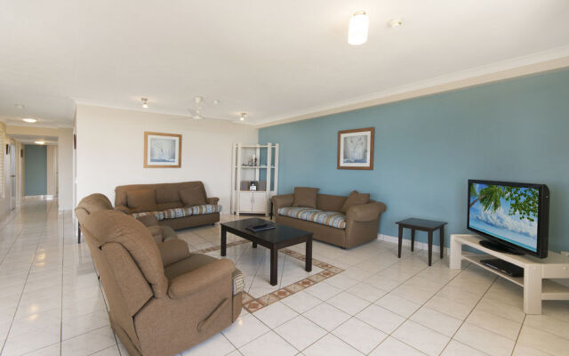 Burgess @ Kings Beach Apartments