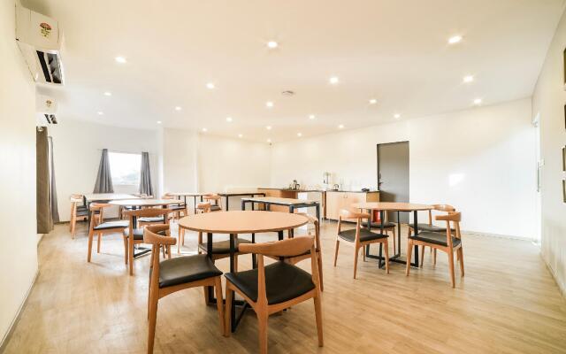 OYO Townhouse 254 HRBR-Kalyannagar