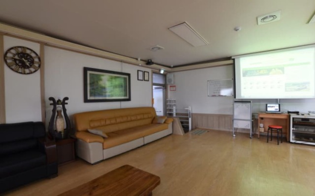 Gumgang Town Pension