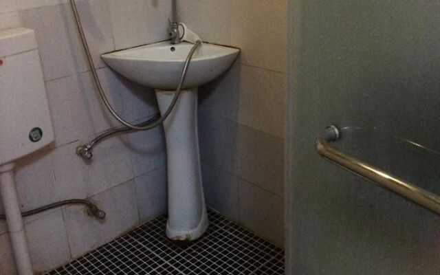 Wuhan Wansongyuan Guoshun Hostel