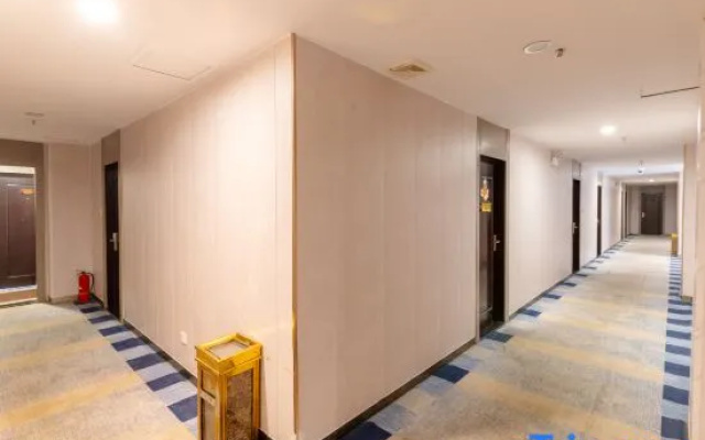 Yuanjia 365 Hotel Chain (Fangcheng Jialecheng Branch)