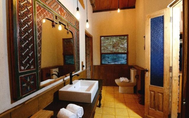 Desa Alamanis Resort Vila