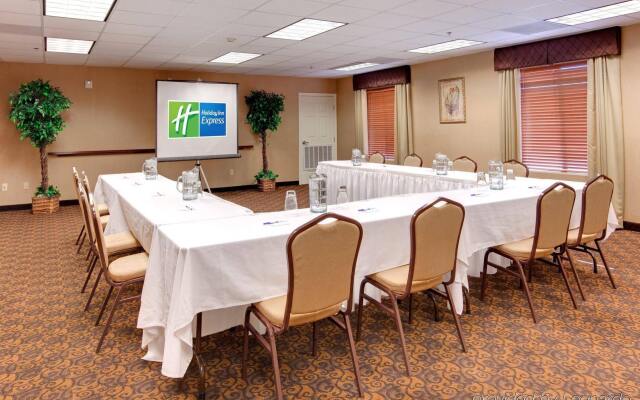 Holiday Inn Express Las Vegas-Nellis, an IHG Hotel