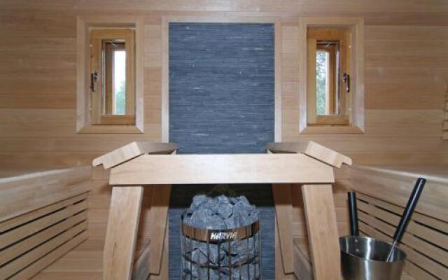 KRT Cabins
