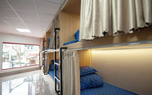 Ma Pi Leng Horizon Hostel - Tour Motobike rental