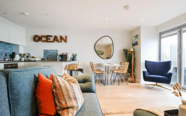 Apartment 3 Fistral Beach