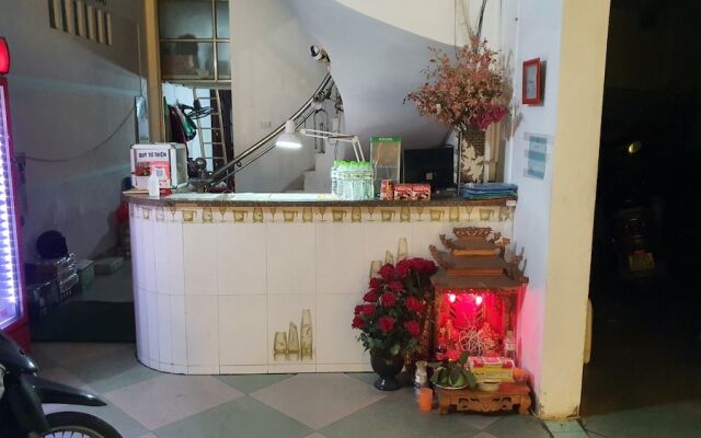 OYO 1110 Son Thuy Hotel