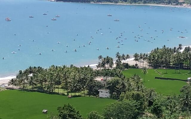 Karang Aji Beach Villa