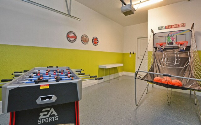 4718 Sleepy Hollow Drive