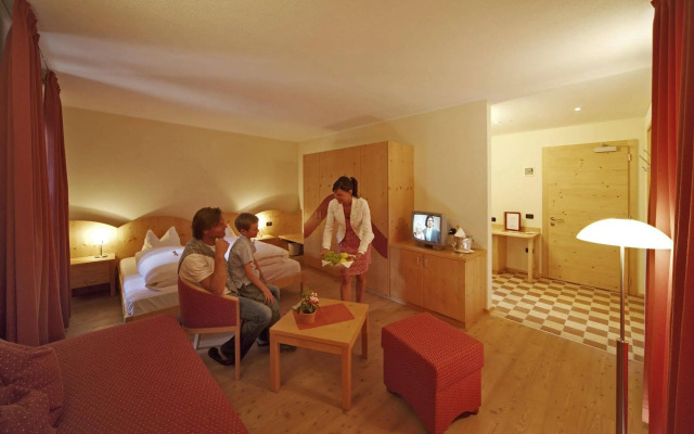 Hotel Dolomiten